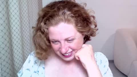 Ella online show from October 4, 7:06 am