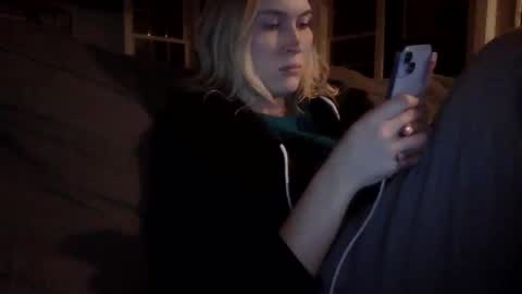 Little Bambii online show from December 22, 12:07 am