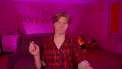 Sever online show from March 9, 8:42 pm