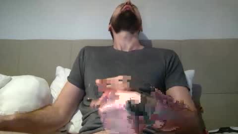 Snapshot of themikka1234 chatting on February 6, 10:15 am themikka1234 online show from February 6, 10:15 am