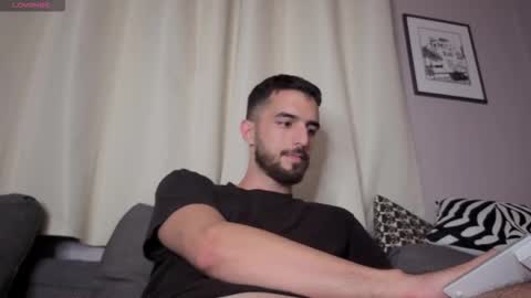 themmistokles online show from September 16, 6:42 pm