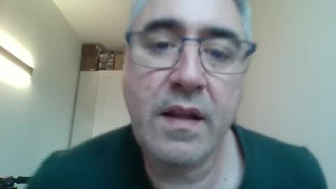 Snapshot of themohican chatting on May 8, 4:56 pm Themohican online show from May 8, 4:56 pm