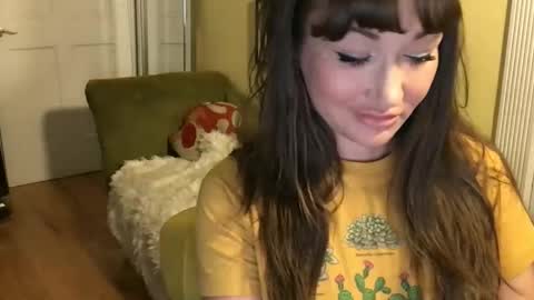 Cach Nelson online show from November 16, 8:53 am