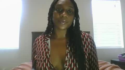 Snapshot of thenaturalgoddess chatting on April 4, 10:29 pm TheNaturalGoddess online show from April 4, 10:29 pm