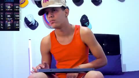 Theo online show from May 30, 6:38 pm