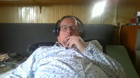 theonlyonemark007 online show from April 26, 12:58 pm