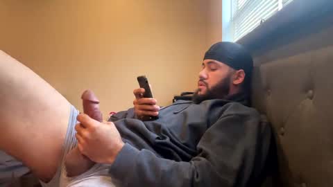 Snapshot of thepipe_layer chatting on December 28, 1:49 pm ThePipe online show from December 28, 1:49 pm