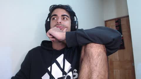 Santiago Enrique online show from April 9, 6:30 am