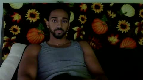 Snapshot of therealbs chatting on October 8, 1:31 pm therealbs online show from October 8, 1:31 pm