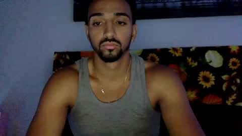 Snapshot of therealbs chatting on October 20, 11:32 am therealbs online show from October 20, 11:32 am