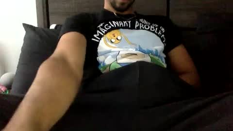 Snapshot of therealbs chatting on November 4, 3:00 pm therealbs online show from November 4, 3:00 pm