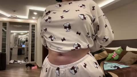 Snapshot of therealcamilabaddie chatting on November 5, 1:38 am therealcamilabaddie online show from November 5, 1:38 am