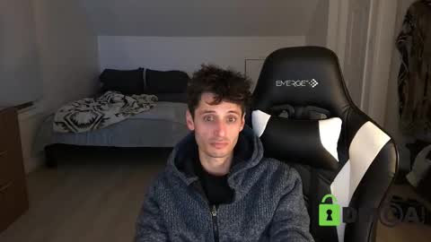 therealdylansdick online show from December 15, 7:56 am