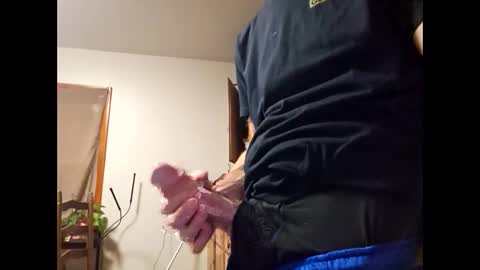 Snapshot of therizzler_1_of_1 chatting on January 16, 4:16 am therizzler_1_of_1 online show from January 16, 4:16 am