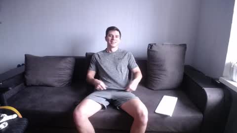 Nick   online show from January 6, 7:09 am