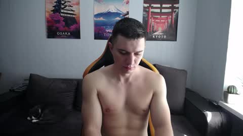 Nick   online show from May 22, 6:42 am