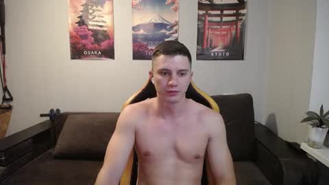 Nick   online show from June 9, 9:37 pm