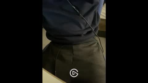 Snapshot of theroxxor chatting on September 21, 6:20 pm theroxxor online show from September 21, 6:20 pm