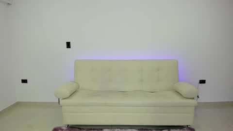 Snapshot of thesensual_girls chatting on March 9, 1:14 am Thesensual girls online show from March 9, 1:14 am