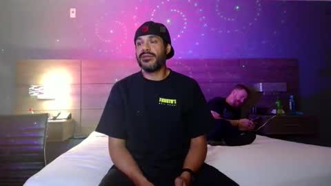 Shizknight online show from May 2, 12:32 pm