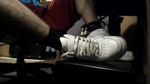theshoedudeftw online show from May 26, 1:23 am