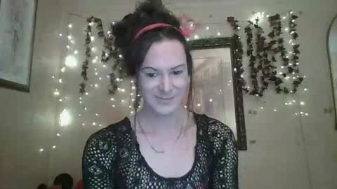 sillymillie0 online show from January 9, 11:39 pm