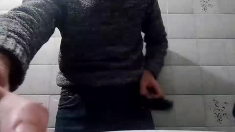 thesixpack_ online show from March 3, 2:01 pm