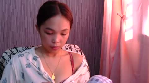 thessssy online show from July 18, 6:17 am