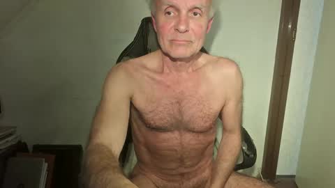 NudeDJ online show from April 19, 12:59 pm