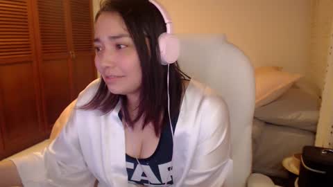 Mai online show from March 17, 2:05 am