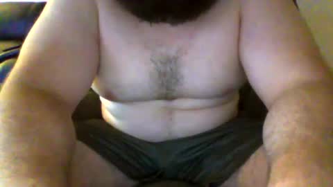 Snapshot of thethril1990 chatting on October 4, 10:08 pm Thethrill online show from October 4, 10:08 pm