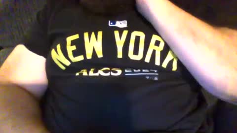 Snapshot of thethril1990 chatting on October 11, 10:41 pm Thethrill online show from October 11, 10:41 pm