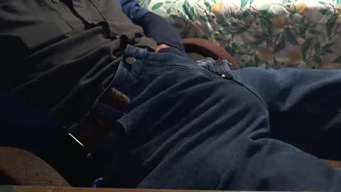 Snapshot of thetnguy chatting on January 8, 11:19 pm thetnguy online show from January 8, 11:19 pm