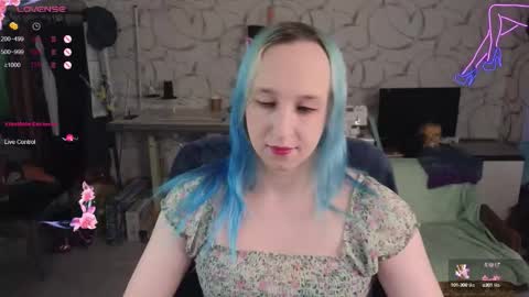 Snapshot of thetrixy chatting on September 24, 4:38 am The Great And Powerful Trixie online show from September 24, 4:38 am