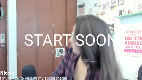 Nicole online show from February 11, 9:03 pm