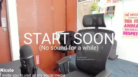 Nicole online show from February 21, 9:11 pm