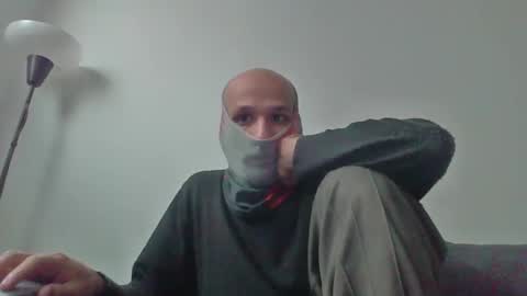 Scarf guy online show from February 15, 4:45 pm