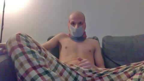 Scarf guy online show from February 16, 7:05 pm