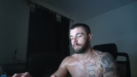 Snapshot of theufcfan_8181 chatting on November 1, 9:00 am troy online show from November 1, 9:00 am