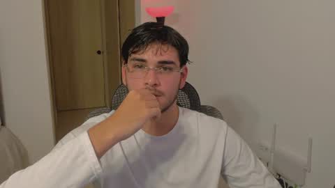 thiaan__ online show from August 9, 12:34 am