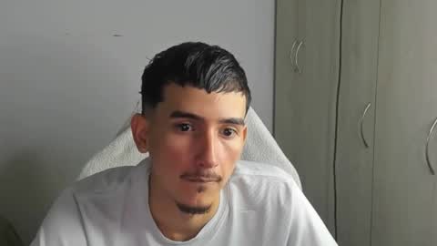 thiago_432 online show from December 1, 12:37 am