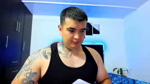 Snapshot of thiago_cp01 chatting on September 25, 6:39 am Thiago online show from September 25, 6:39 am