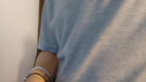 Snapshot of thiago_enzo chatting on May 23, 7:29 pm online show from May 23, 7:29 pm