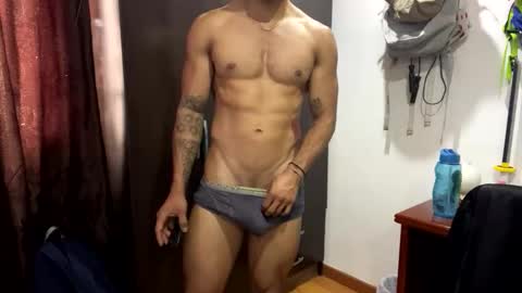 thiago_happy online show from April 8, 5:13 pm