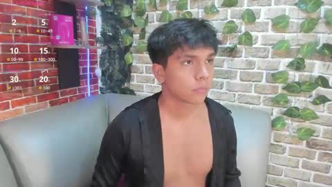 thiago online show from March 25, 12:22 pm