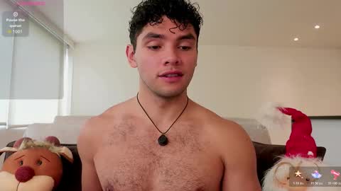 Just Thiago  online show from December 19, 4:14 pm