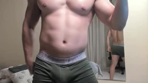 Snapshot of thiago_moretti chatting on January 13, 5:29 pm THIAGO online show from January 13, 5:29 pm