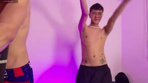 thiago_n_sam online show from July 2, 3:23 am