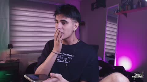 Snapshot of thiago_rockwell chatting on December 9, 12:30 pm Thiago online show from December 9, 12:30 pm