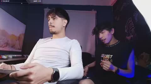 Thiago online show from February 7, 2:37 am